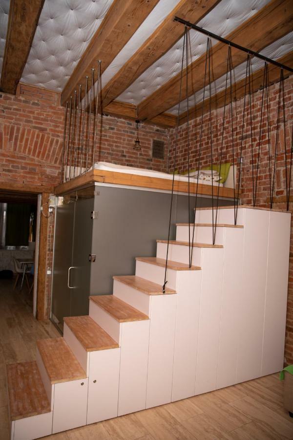 Michael Weiss Apartment